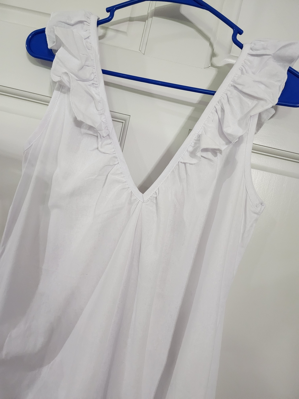 White Bohemian Linen Ruffle V-Neck Light Weight Maxi Dress/Cover Up Medium - Picture 5 of 13